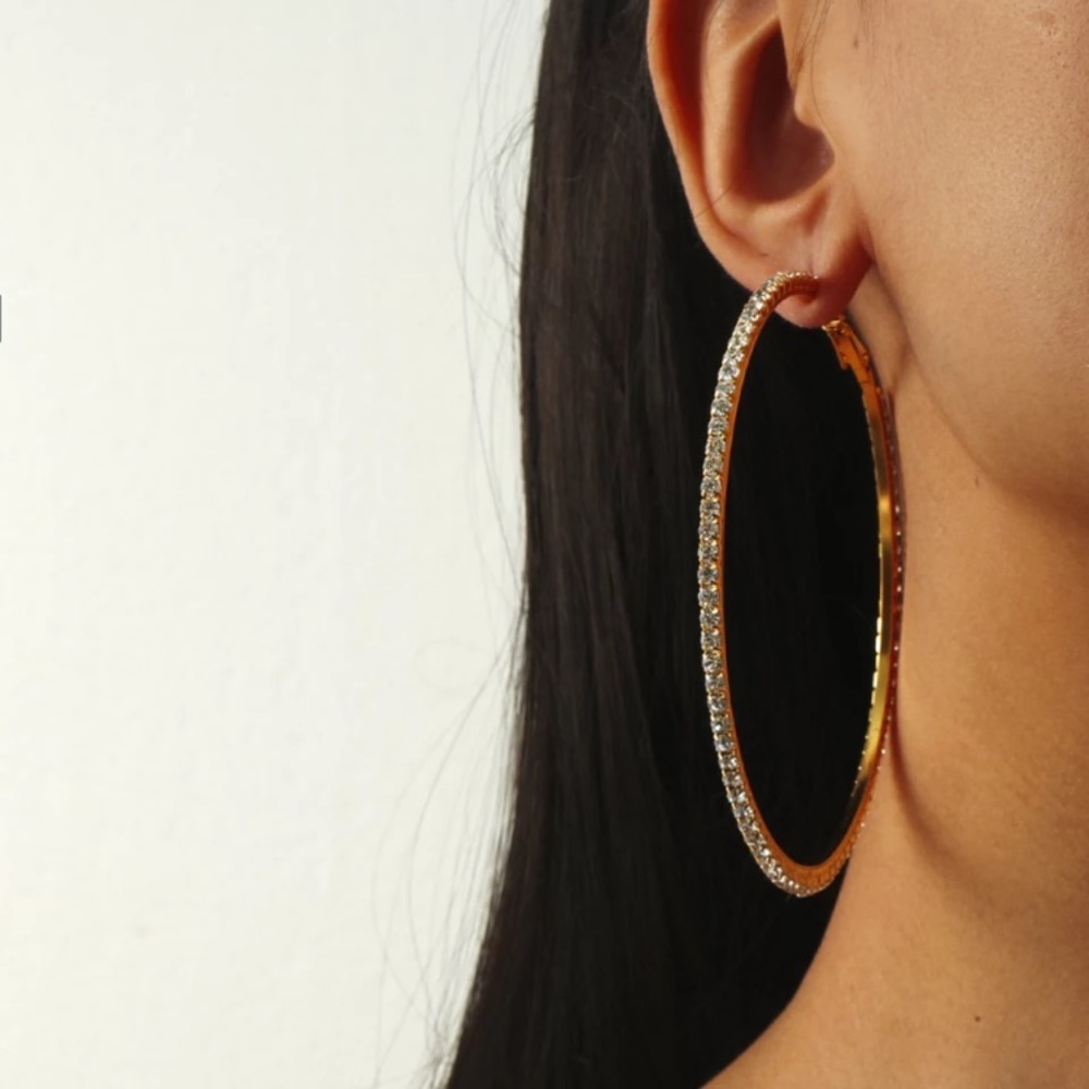⭐️ Gold Plated Rhinestone Big Hoop Earrings - Picture 3 of 4